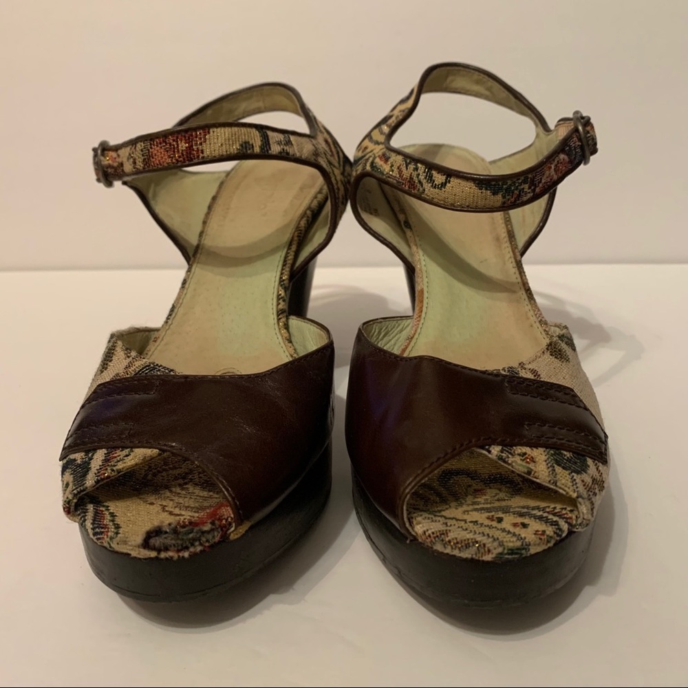Kenzie carpet bag Rachelle heels